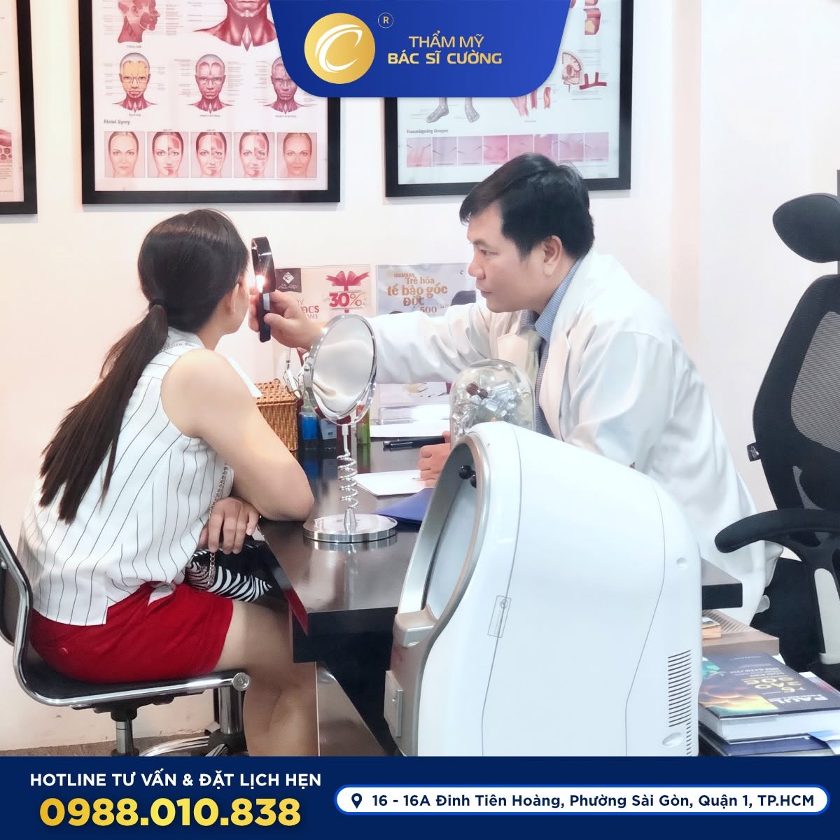 Bác sĩ thăm khám trực tiếp trước khi điều trị nám