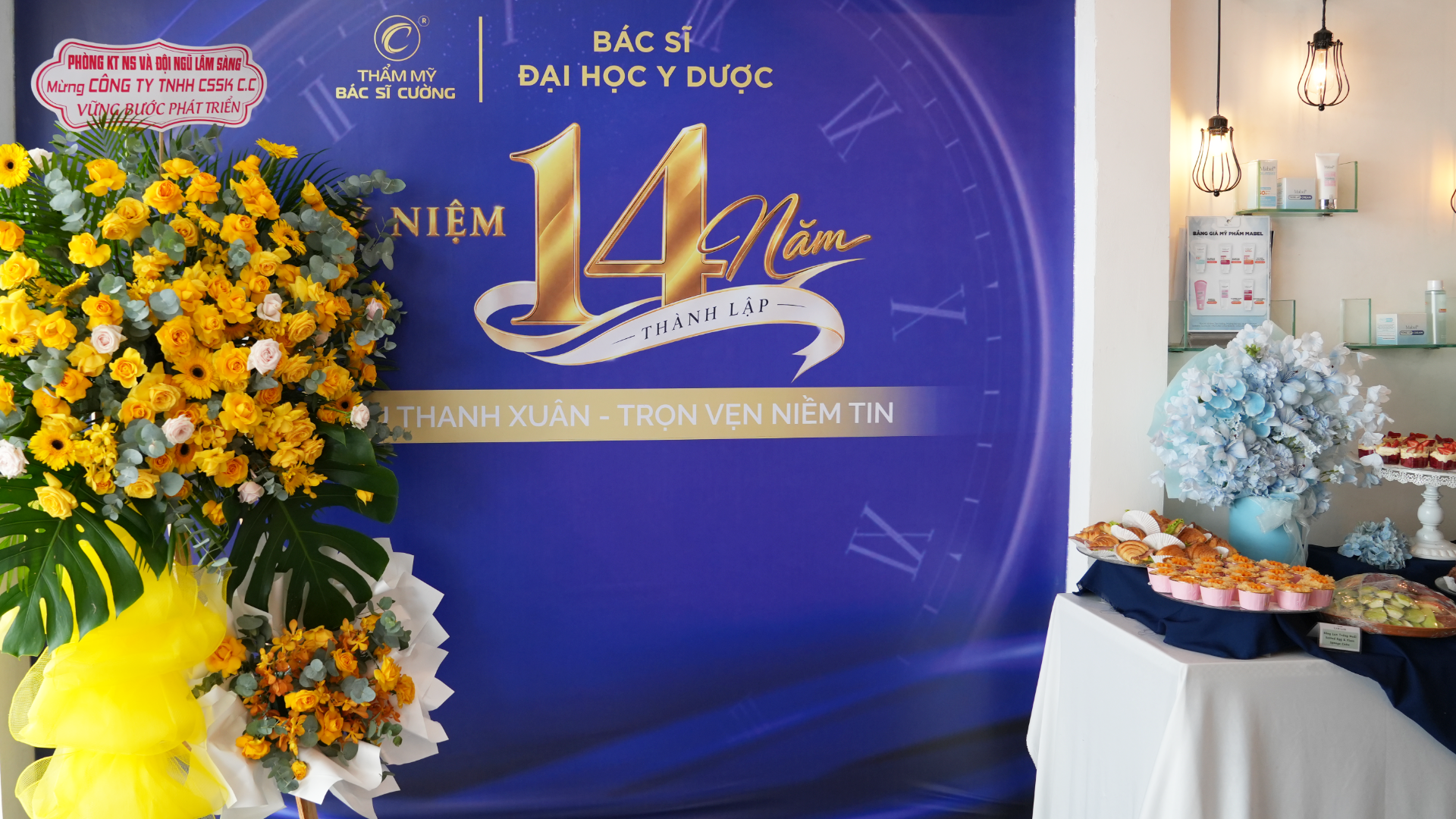 Kỷ niệm 14 năm thành lập Thẩm mỹ Bác sĩ Cường